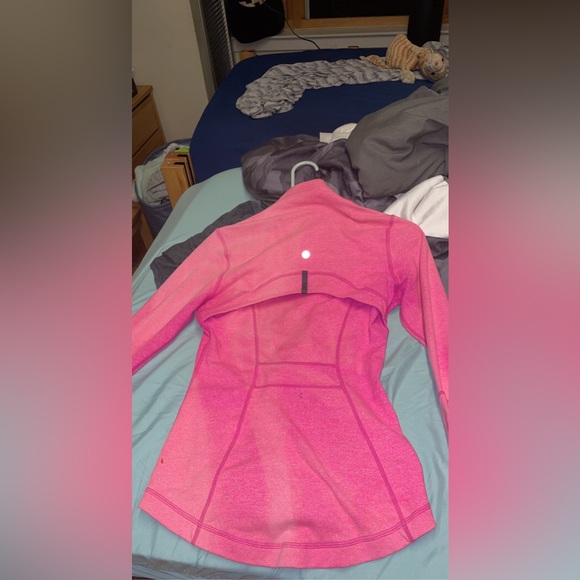 Pink Lululemon jacket - Picture 4 of 5